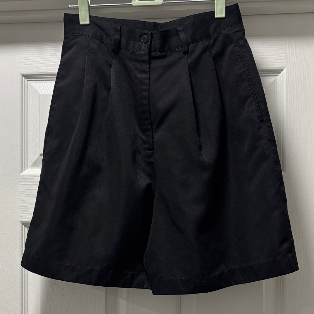 Guess Golf Classic Black Pleated High Rise Shorts